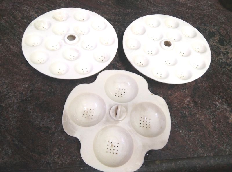 Microwave Idli Mould