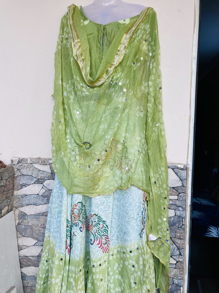 Lehenga Bust 36-42