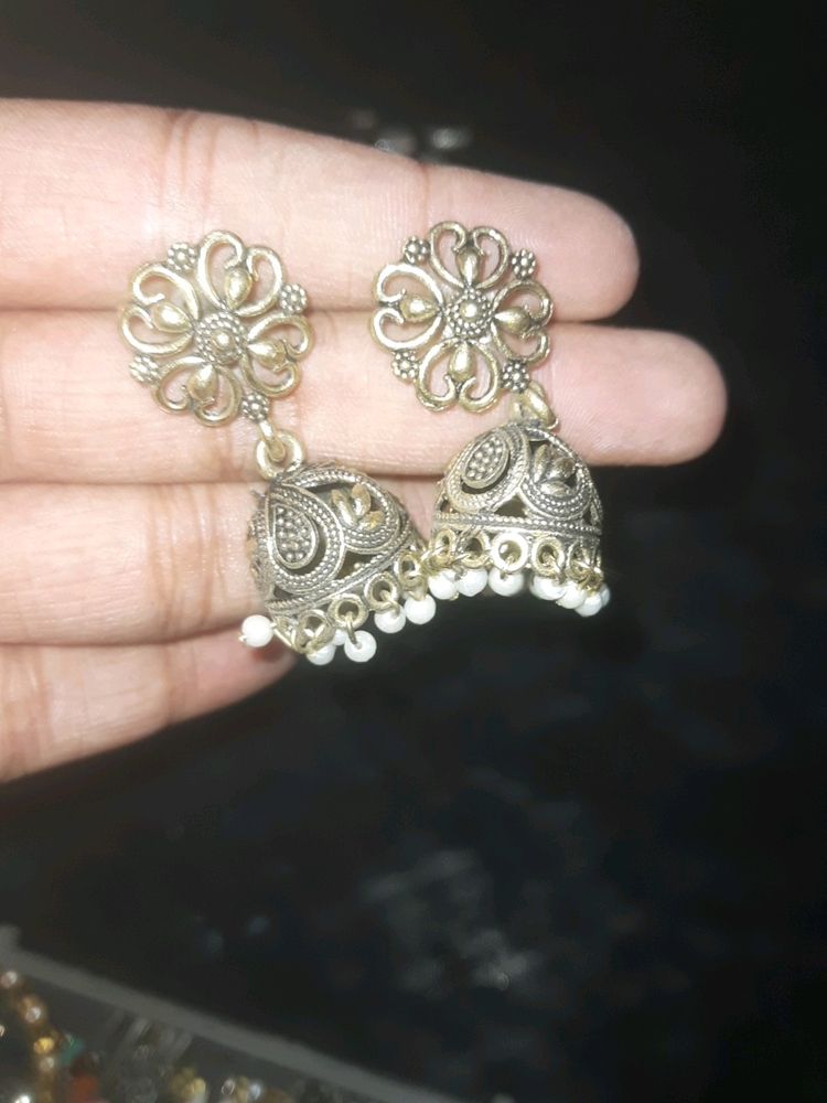 jhumka और braslate