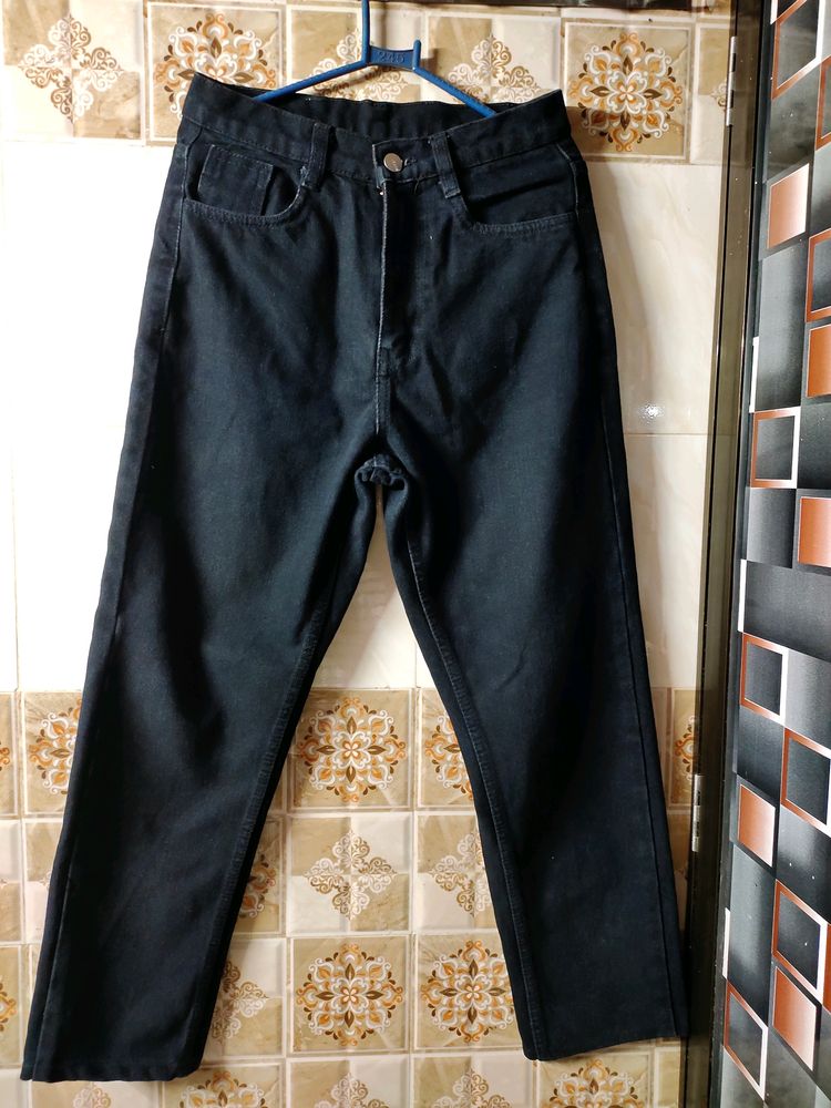 Jet Black Boyfriend Fit Jeans (NewJeans)