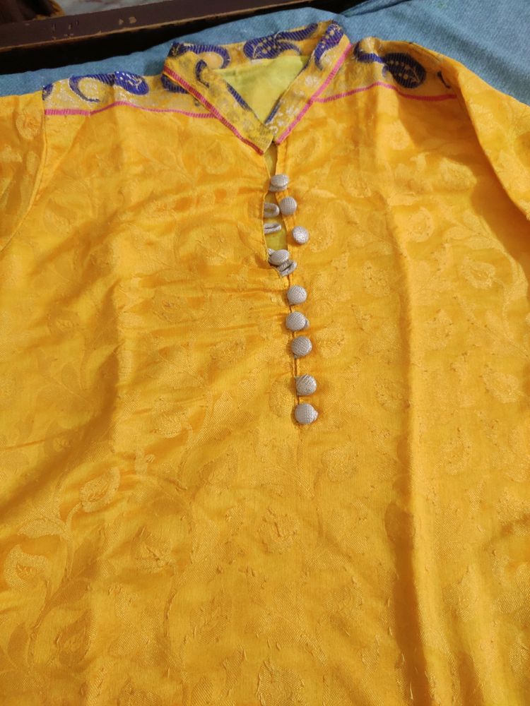 Yellow kurti