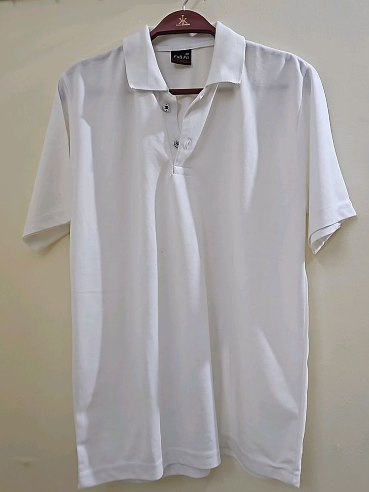 NMen's White Collar T-shirt