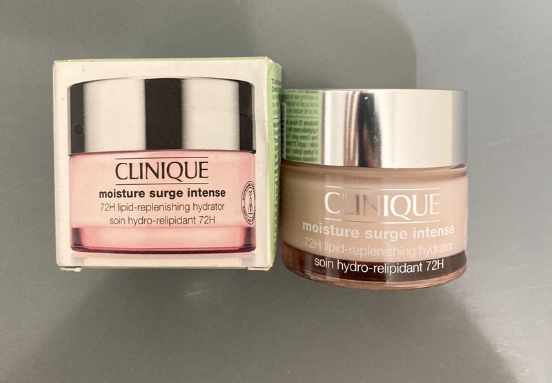 Clinique Moisture Surge 72 Hrs