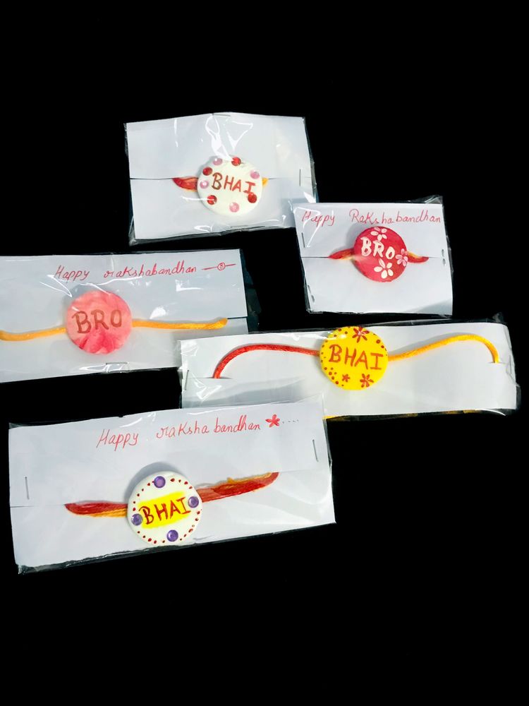 Rakhi Set Of 5 Pieces