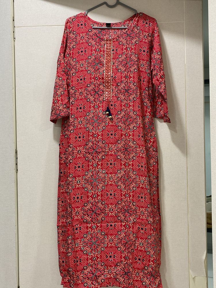 Red Kurta