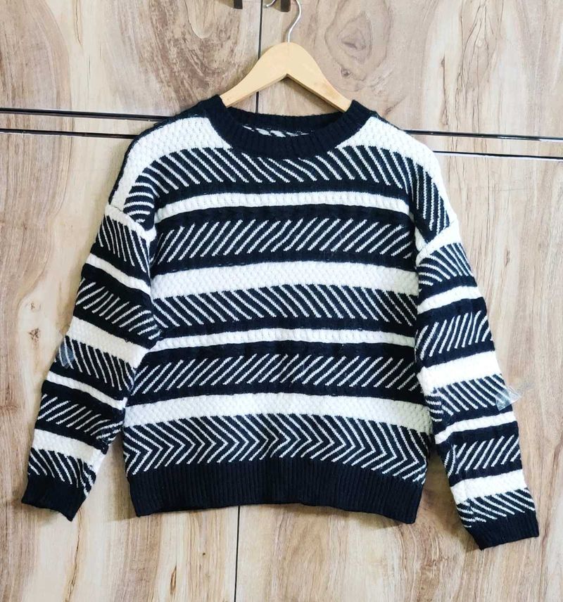 Black Designer Sweater Size-38