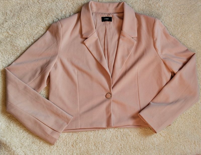 Baby Pink Cropped Blazer