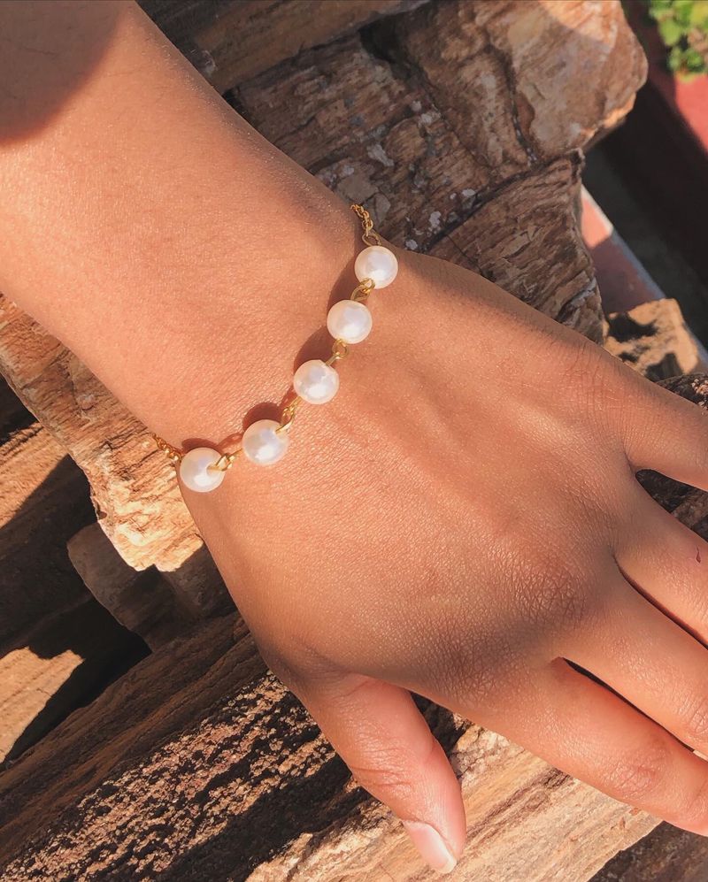 Pearl Chain Bracelet