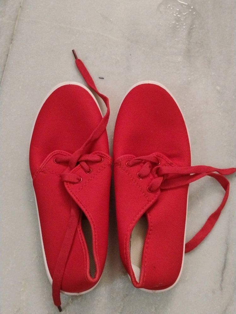 Unisex Red Shoes