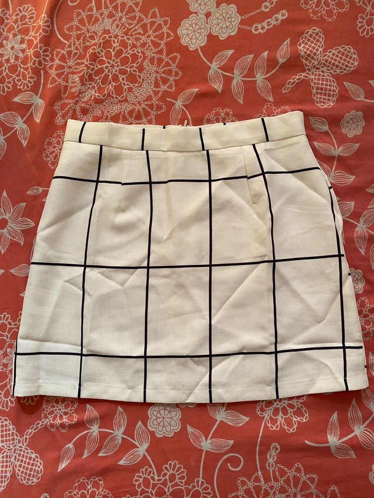 White Plaid Pencil Skirt