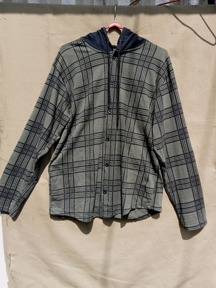 Lewel Men Checkered Hooded Shirt