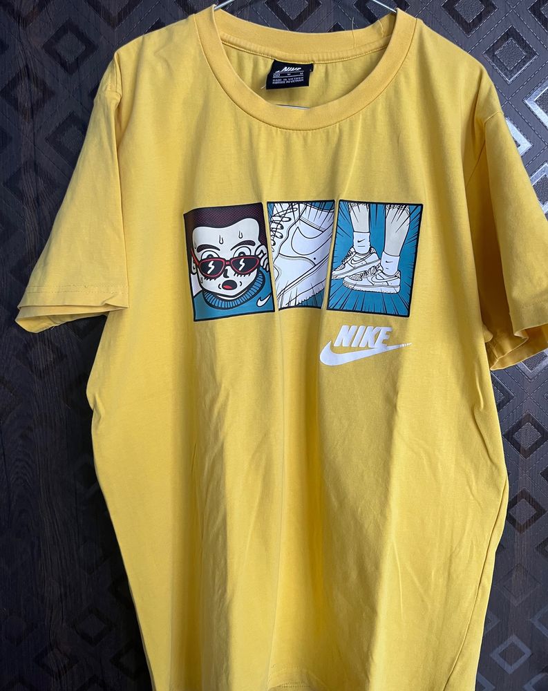 Nike Round Neck T-shirt