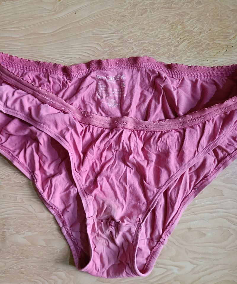 Pink Brief