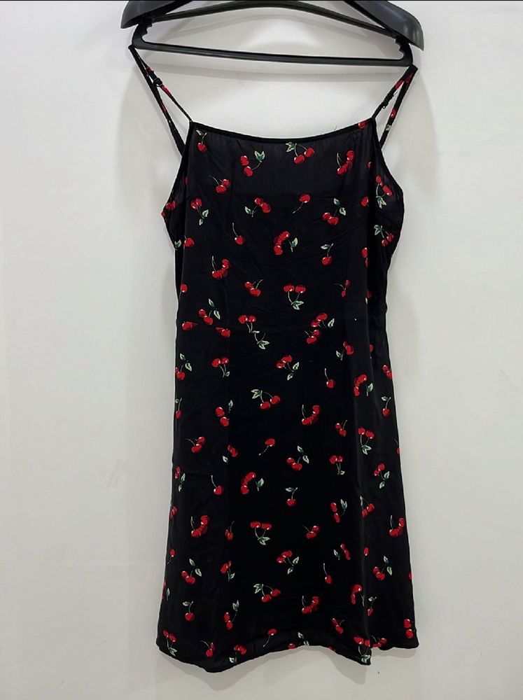 50% Discount On Women's Summer Dress