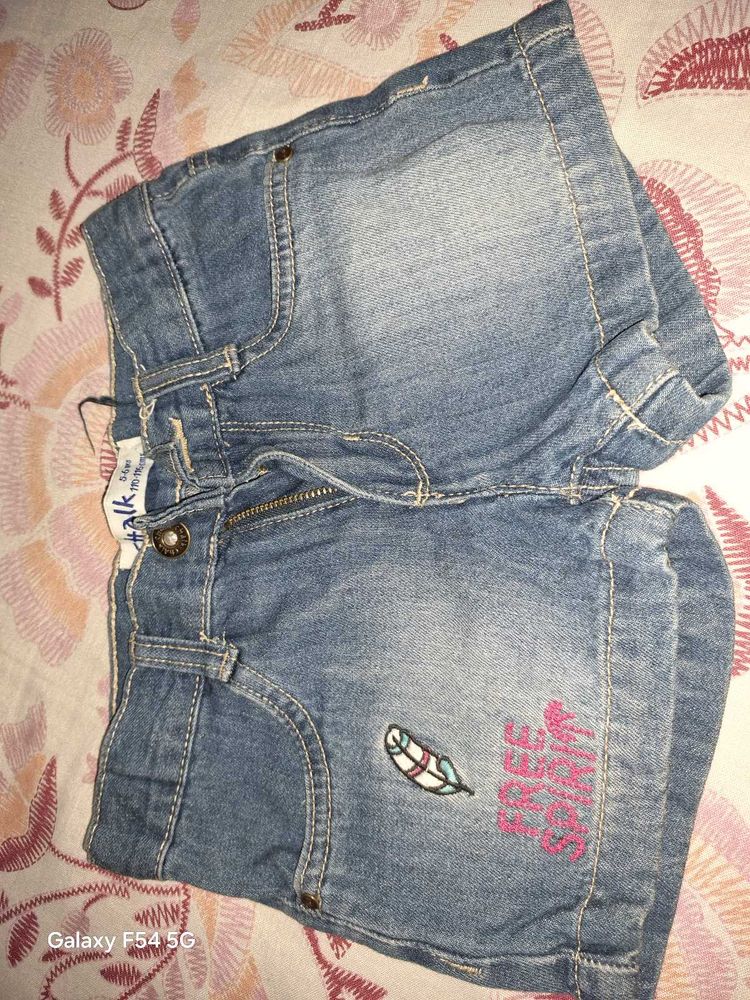 Sell 🔥half Jeans For Girl