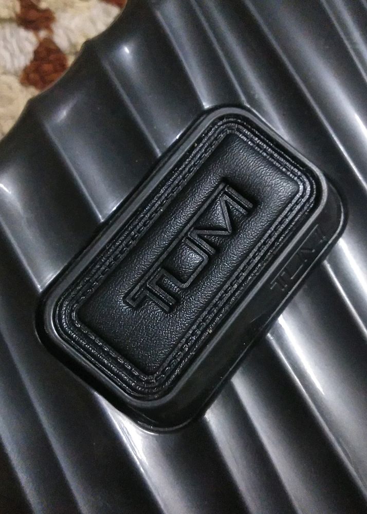 Tumi  Cases For Travellers