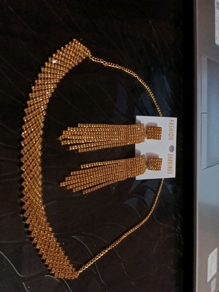 Golden Choker Set