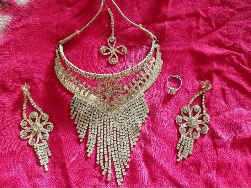 Silver Daimond Jewellery Set