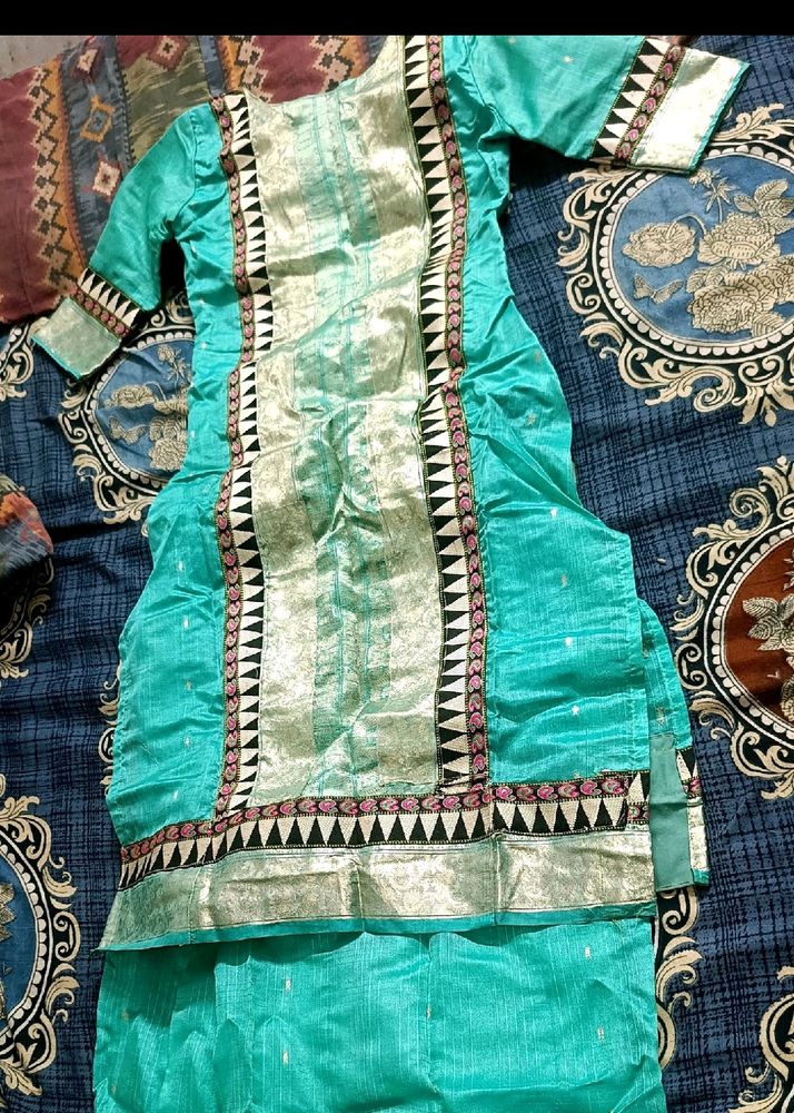 Kurta Set For Women Only Rs 150