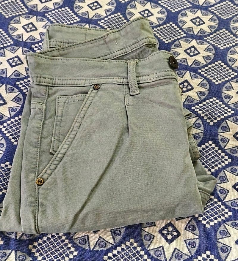 Grey Jean For Casuals