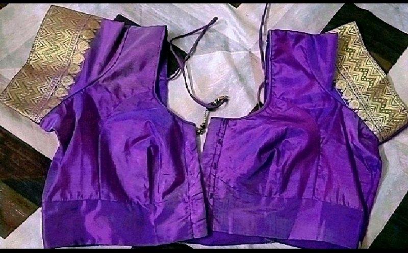 Lavender silk blouse with linning