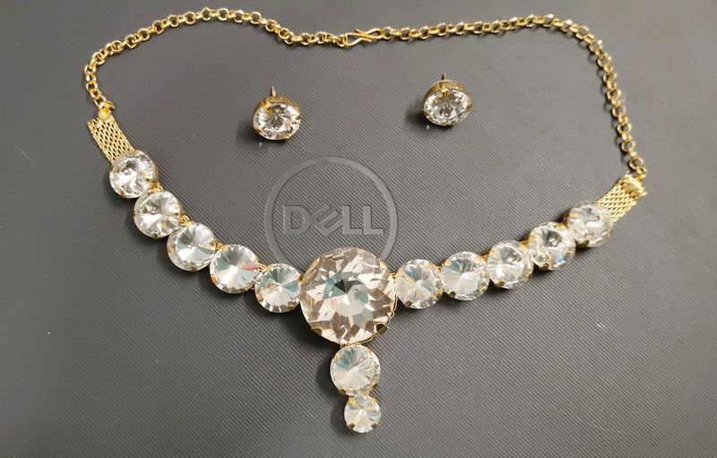 White Korean Necklace Set