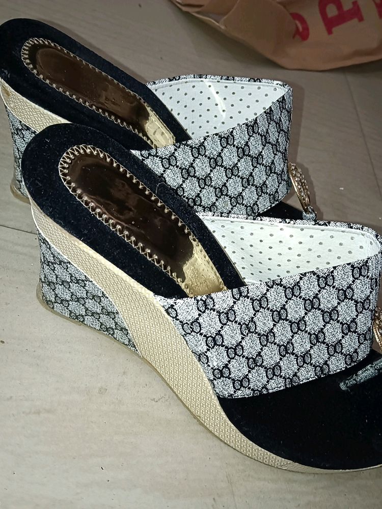Wedges Heels Black And White