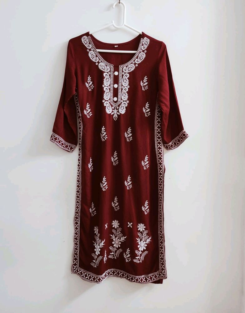 Chikankari Maroon Kurta (2 inch Margin)