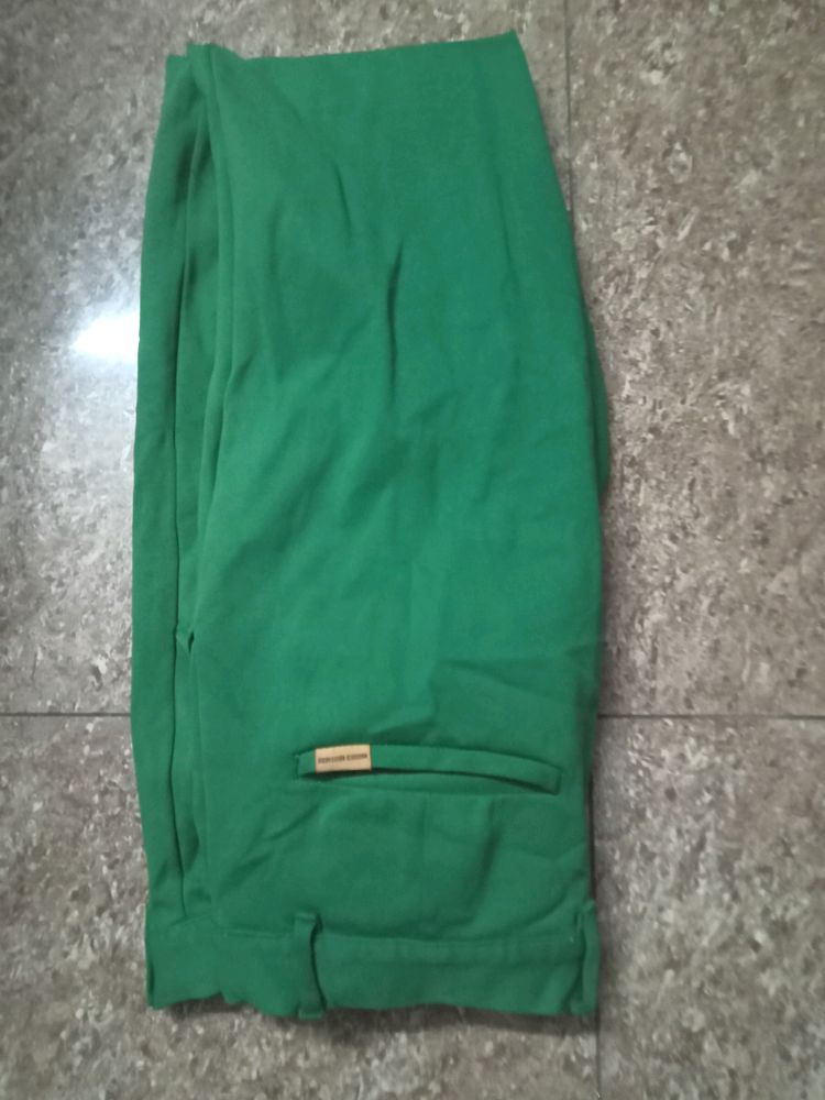 Green Colour Pant, Size Xl