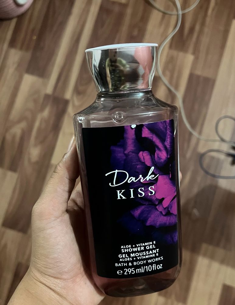 Bath And Body Works - Dark Kiss