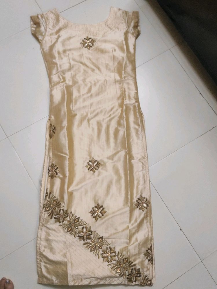 Traditional Suit For Women