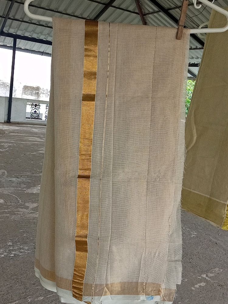 Kerala Mundu ( Men)..