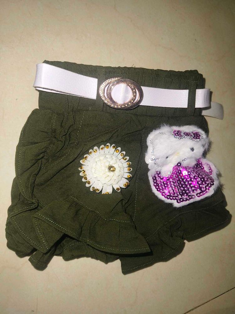 Baby Girl Short Pant