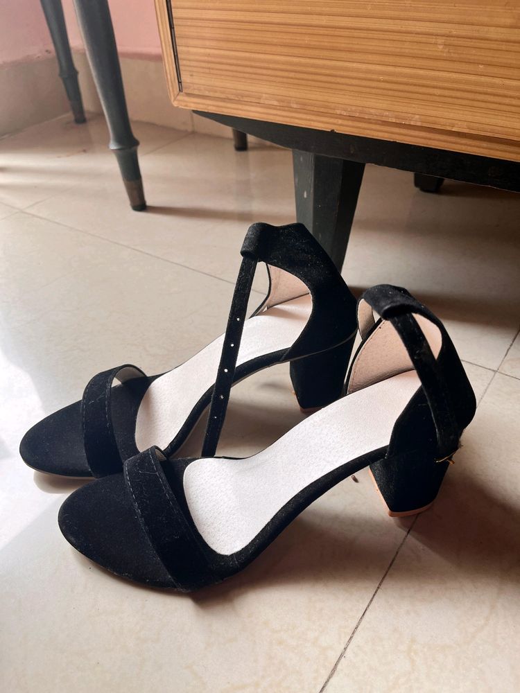 Black SOLID Ankle Strap Heel for Women