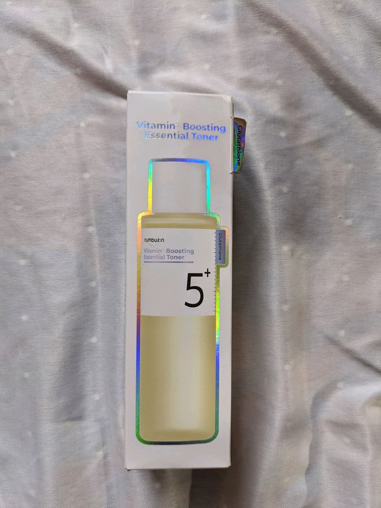 Numbuzin No. 5 Vitamin Boosting Essential Toner