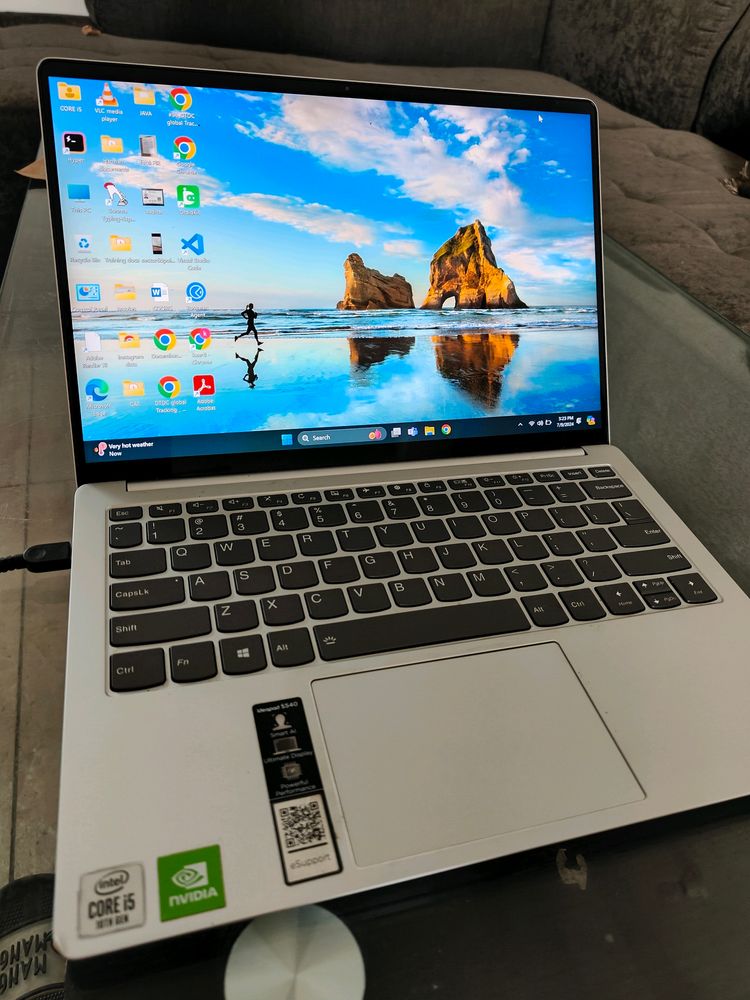 Lenovo IdeaPad S540-13IML Laptop