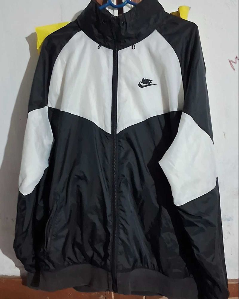 Nike Authentic Jacket