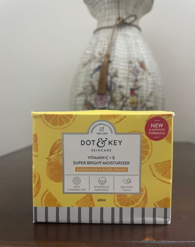 Dot & Key Sealed Moisturizer Vitamin C