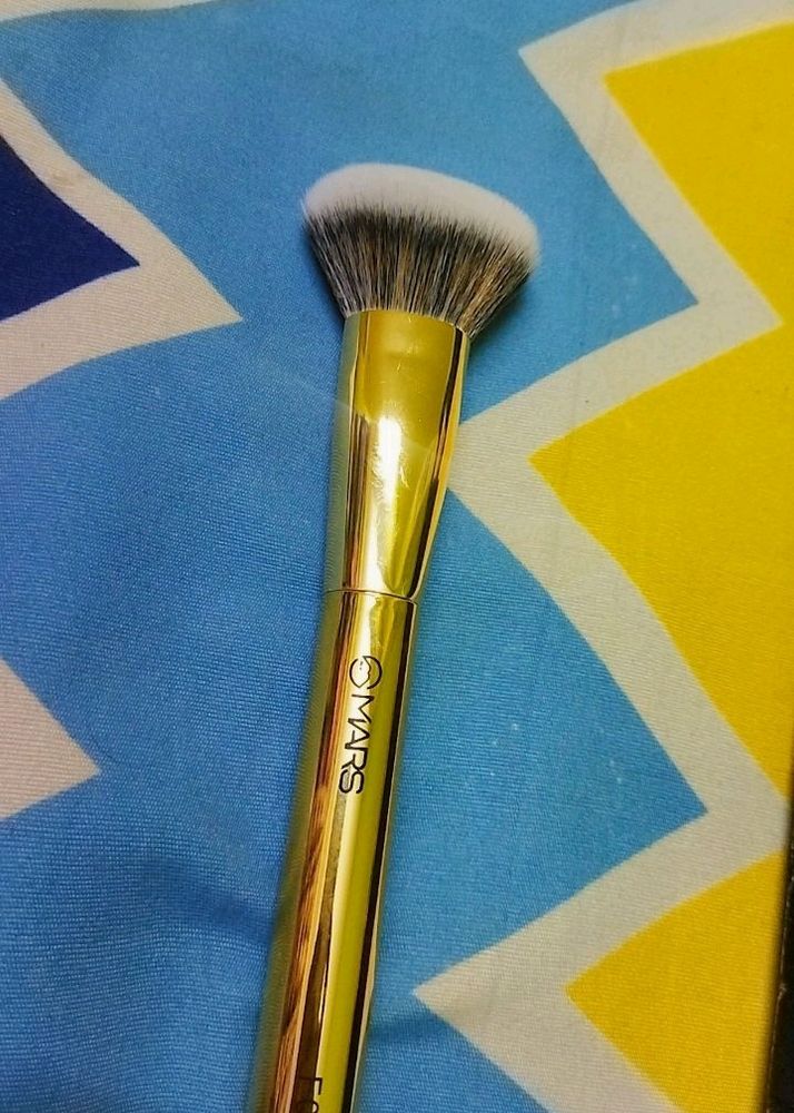 Bronzer Brush