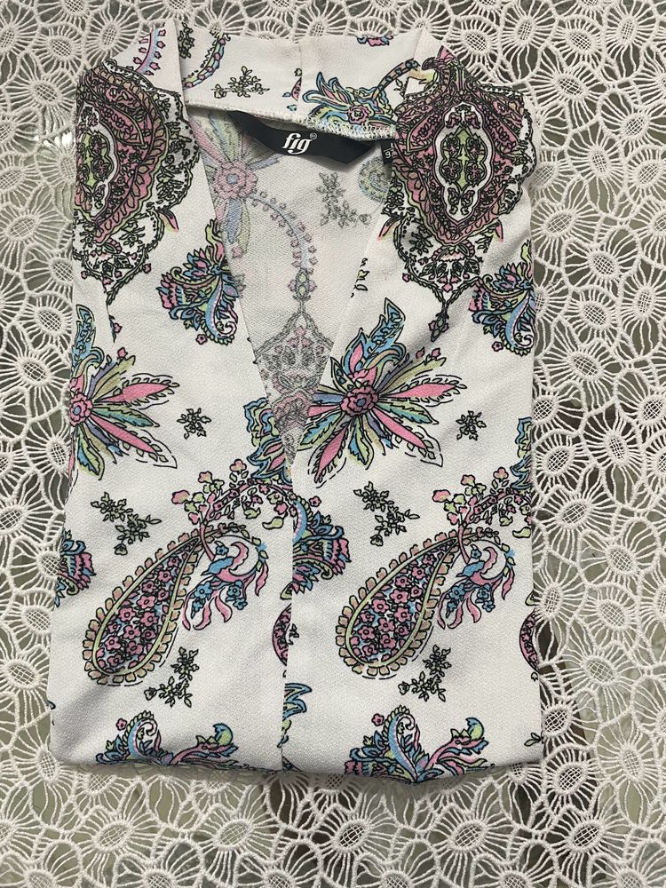 Flowery V Neck Stylish Top