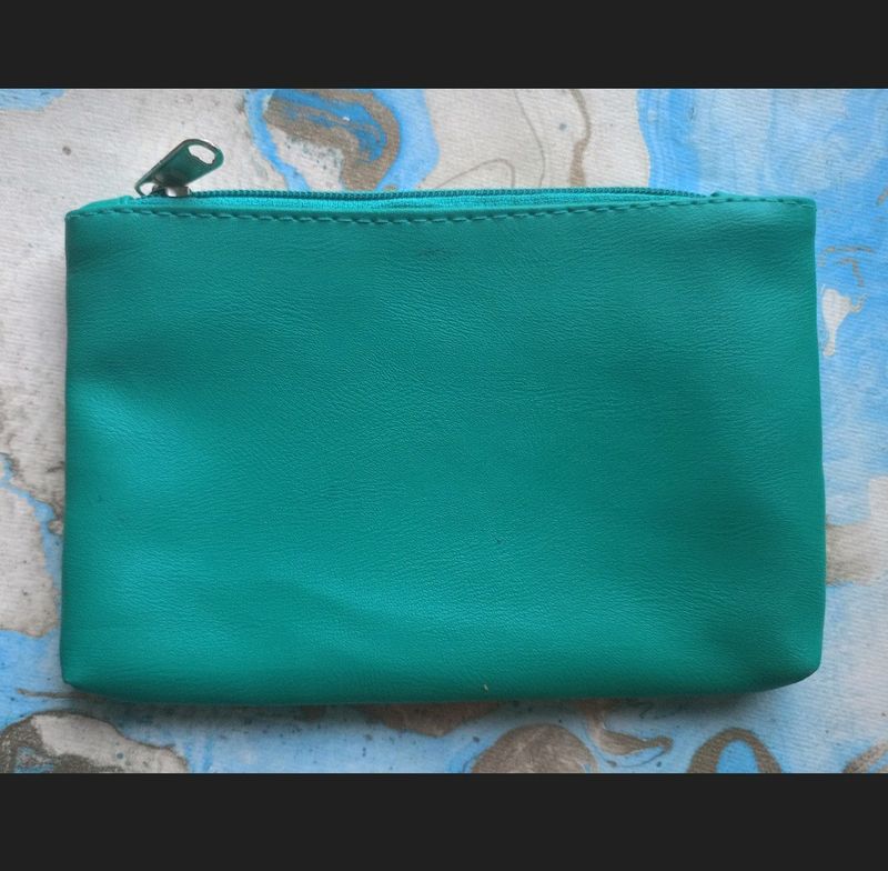 Smytten Pouch/Storage Bag (Green)