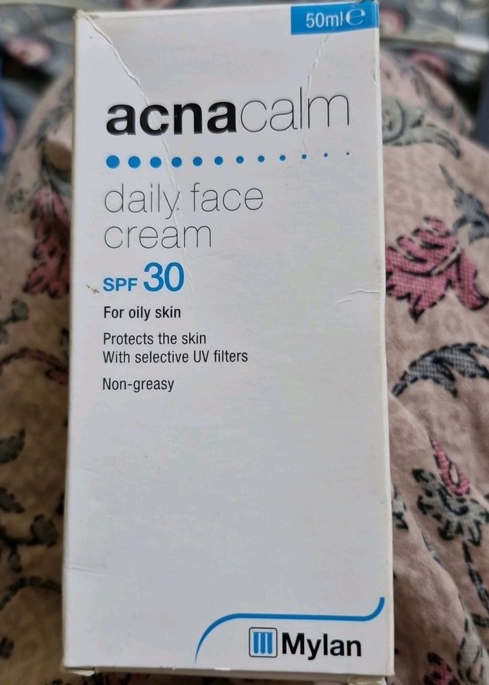 Acnacalm face cream + 30spf for oily skin