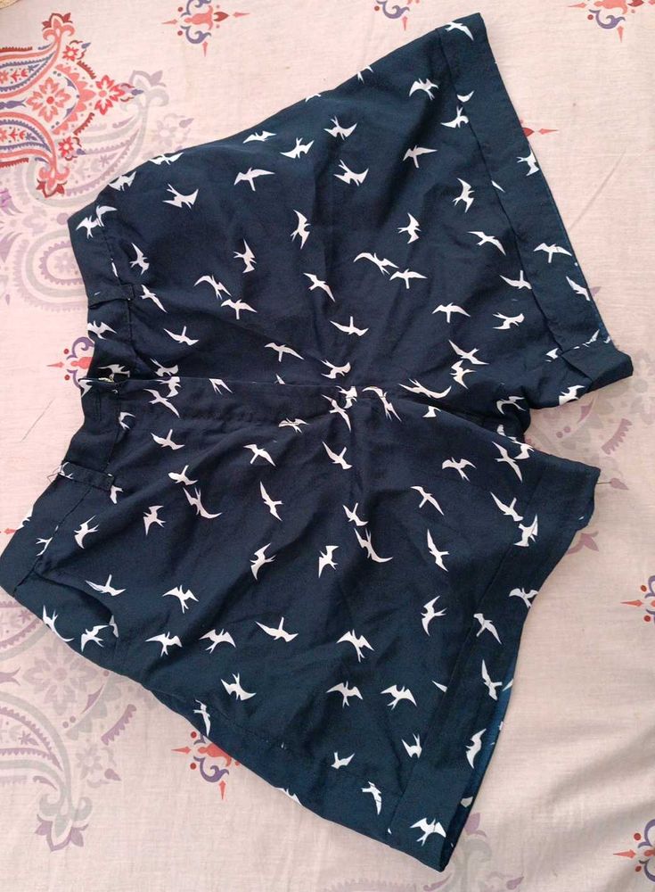 Bird Print Shorts,