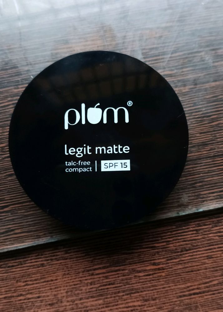 Plum Legit Matte Compact