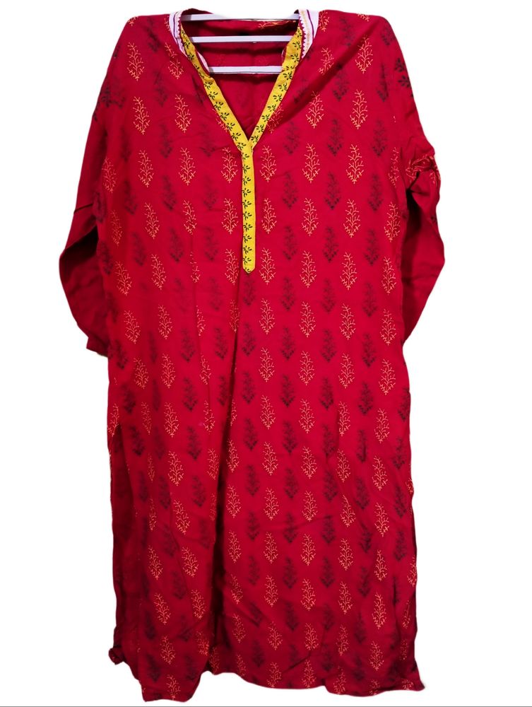 Red Kurti