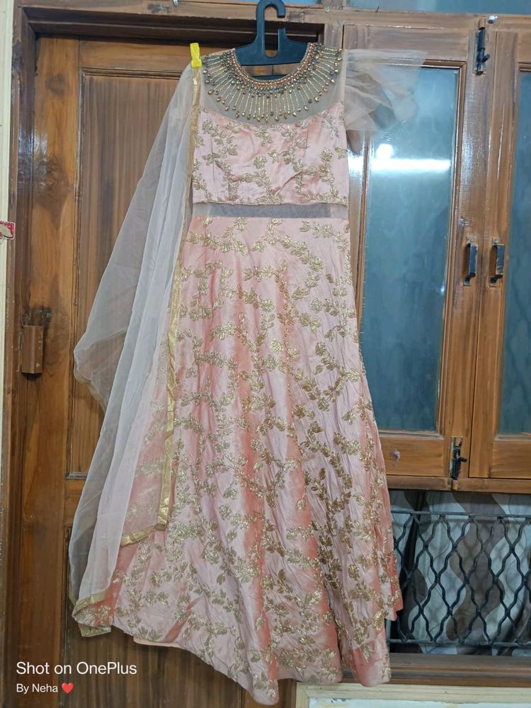 Ethnic Gown 😍