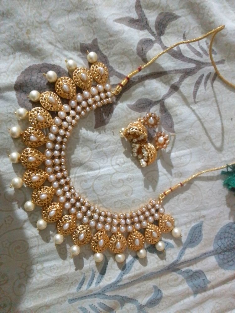 Necklace Set With Earings