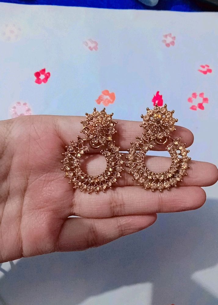 Beautiful Jhumkas 💛