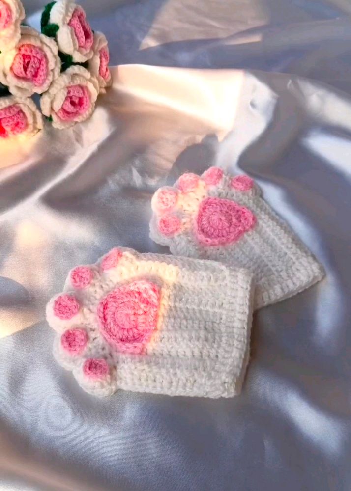 Cat Paw Fingerless Gloves 🧤🌷