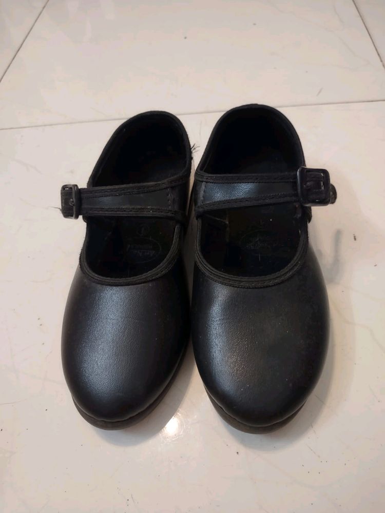 GIRLS SCHOOL SHOES